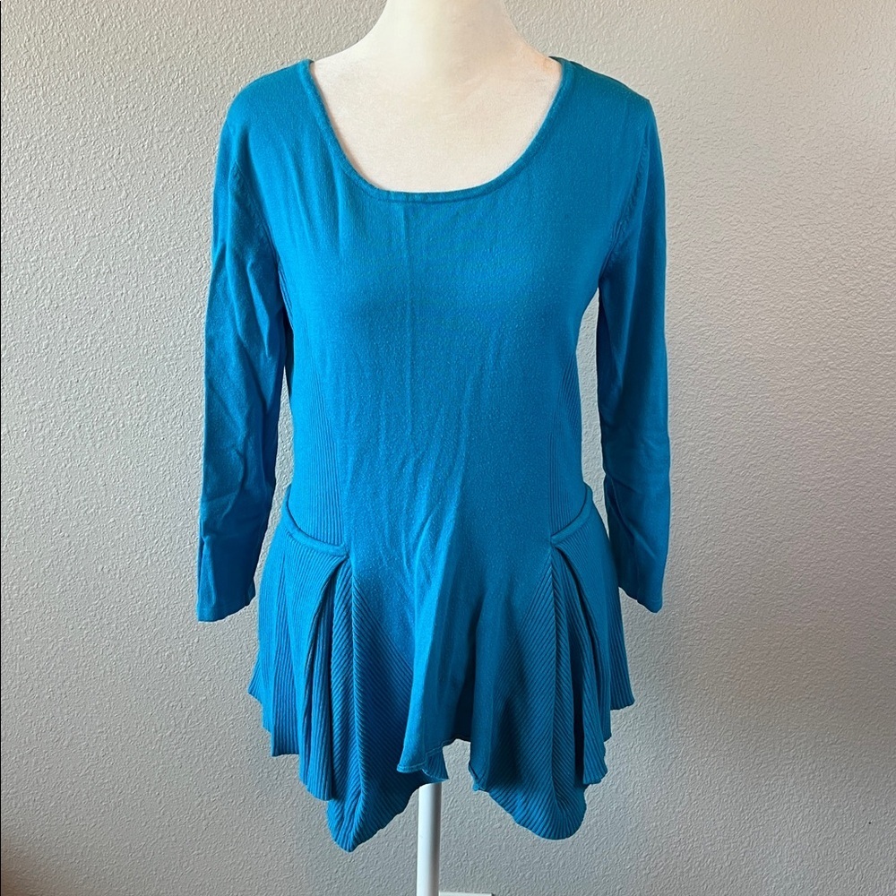 New York & Co Scoopneck Ruffle Peplum 3/4 Sleeve Knit TShirt Blue Size Medium
